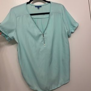 Mint green Apt 9 blouse